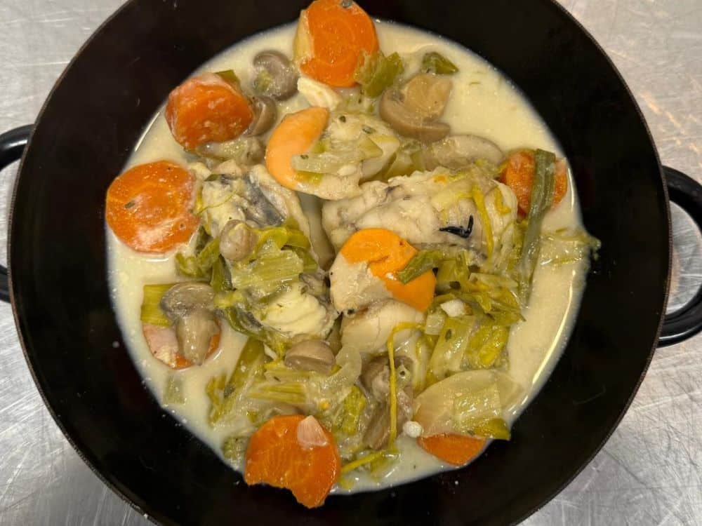 Recette de blanquette de lotte et Saint-Jacques pour 2